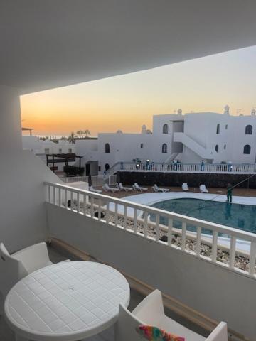 Pistachio Apartment 323 - Lanzarote Apartment Costa Teguise Exterior foto